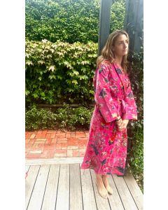 Pink floral velvet robe (free size)