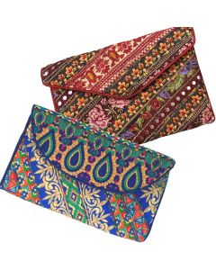 Beaded embroidered bag Assorted 30x18x3 cm